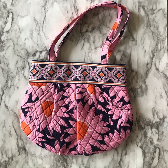 Vera Bradley Handbags - 💋⚠️NEW Vera Bradley 👛